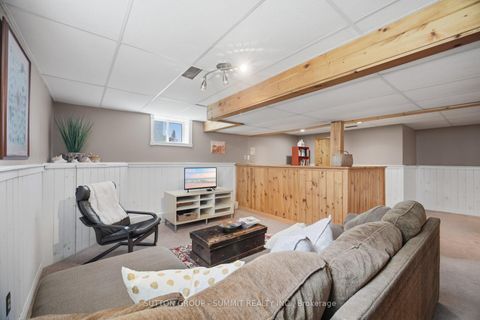 Photo 30 at 39 Cutting Crescent, Pottageville, King