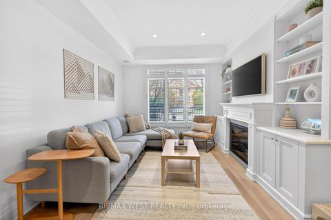 Photo 7 at TH 11 - 7 Oakburn Crescent, Willowdale East, Toronto