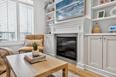 Photo 9 at TH 11 - 7 Oakburn Crescent, Willowdale East, Toronto
