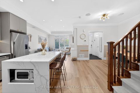 Photo 20 at TH 11 - 7 Oakburn Crescent, Willowdale East, Toronto