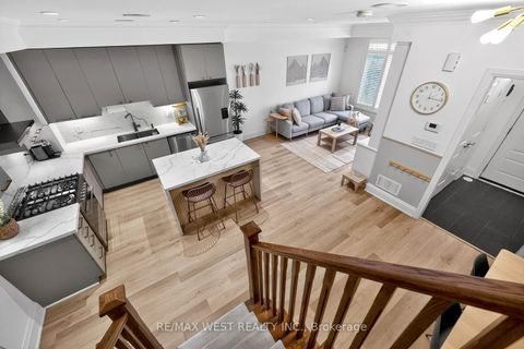 Photo 21 at TH 11 - 7 Oakburn Crescent, Willowdale East, Toronto