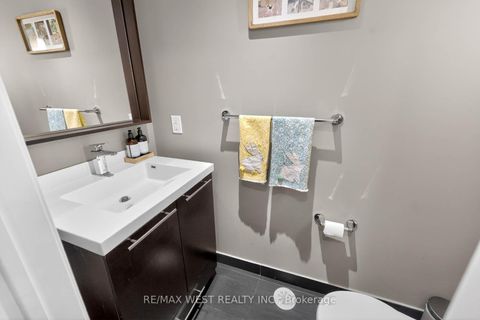 Photo 22 at TH 11 - 7 Oakburn Crescent, Willowdale East, Toronto