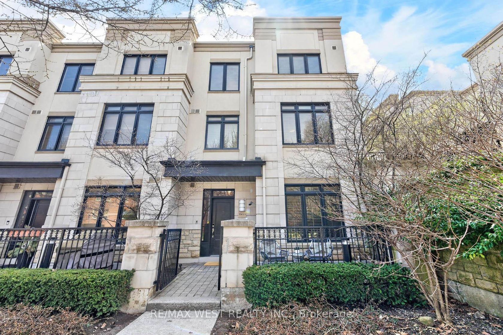 TH 11 - 7 Oakburn Crescent, Willowdale East, Toronto photo 7