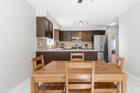 Photo 17 at 65 Benson Drive, Sandy Hollow, Barrie