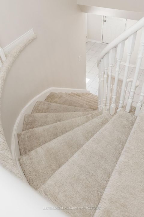 Photo 22 at 65 Benson Drive, Sandy Hollow, Barrie