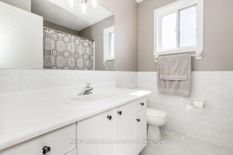 Photo 34 at 65 Benson Drive, Sandy Hollow, Barrie