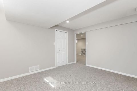 Photo 41 at 65 Benson Drive, Sandy Hollow, Barrie
