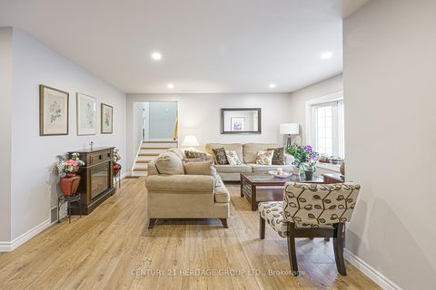 Photo 16 at 1059 Gorham Street, College Manor, Newmarket