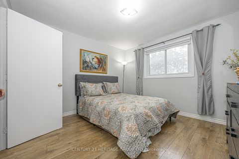 Photo 31 at 1059 Gorham Street, College Manor, Newmarket