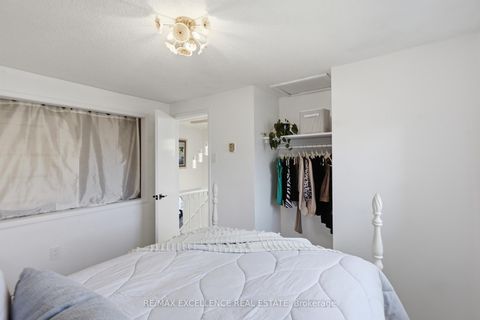 Photo 18 at 277 Nelson Street, Grove East, Barrie