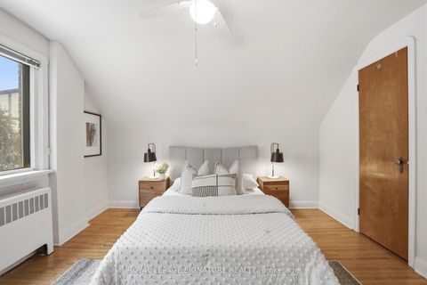 Photo 29 at 11 Innisdale Drive, Maryvale, Toronto