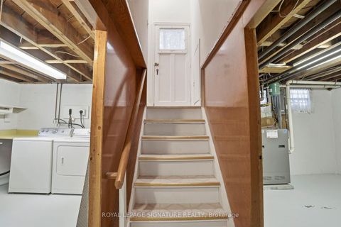 Photo 33 at 11 Innisdale Drive, Maryvale, Toronto