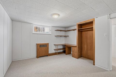 Photo 38 at 11 Innisdale Drive, Maryvale, Toronto