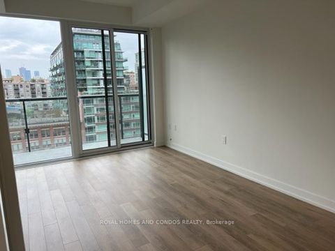 Photo 15 at 908 - 158 Front St Street E, Moss Park, Toronto