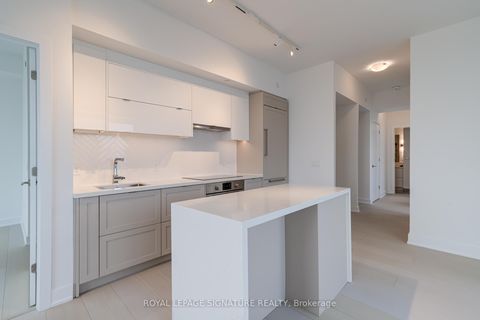 Photo 12 at 1304 - 2 Teagarden Court, Willowdale East, Toronto