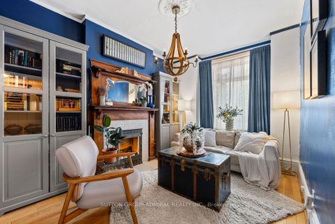 Photo 3 at 40 Claremont Street, Bellwoods, Toronto