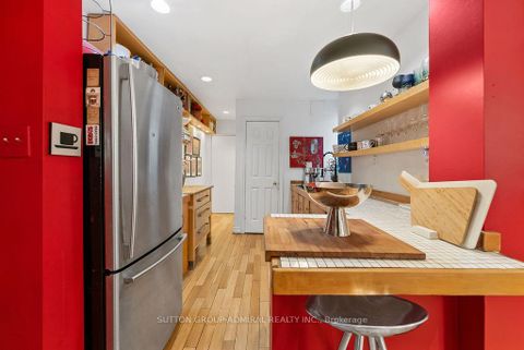 Photo 9 at 40 Claremont Street, Bellwoods, Toronto