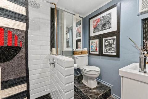 Photo 14 at 40 Claremont Street, Bellwoods, Toronto