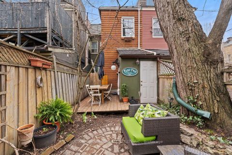 Photo 31 at 40 Claremont Street, Bellwoods, Toronto