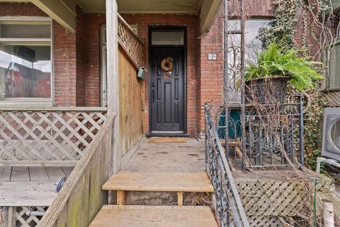 Photo 33 at 40 Claremont Street, Bellwoods, Toronto