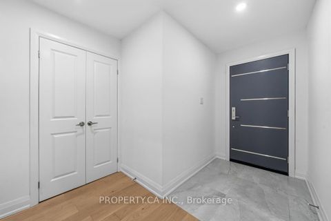 Photo 2 at 217 Hampton Court, London, Newmarket