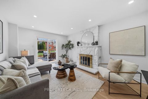 Photo 7 at 217 Hampton Court, London, Newmarket