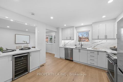 Photo 17 at 217 Hampton Court, London, Newmarket