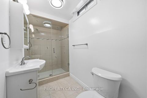 Photo 39 at 217 Hampton Court, London, Newmarket