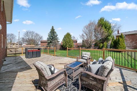 Photo 43 at 217 Hampton Court, London, Newmarket