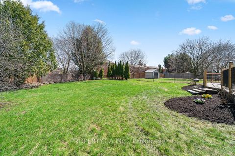 Photo 44 at 217 Hampton Court, London, Newmarket