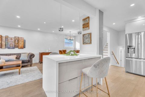 Photo 8 at 58 Normark Drive, Royal Orchard, Markham