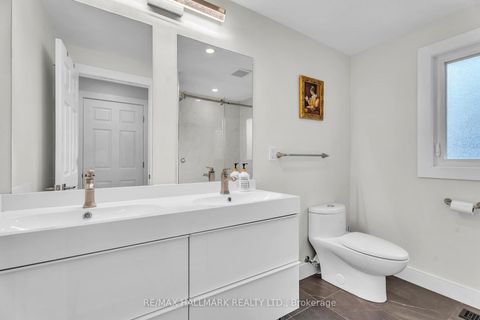 Photo 12 at 58 Normark Drive, Royal Orchard, Markham