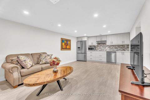 Photo 25 at 58 Normark Drive, Royal Orchard, Markham