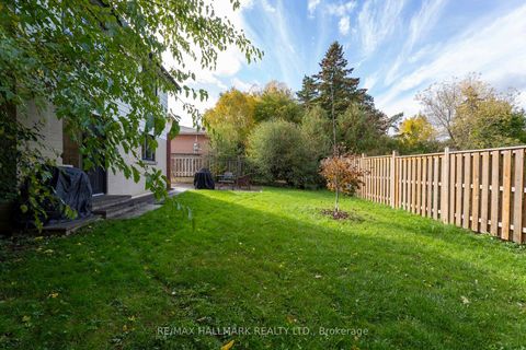 Photo 30 at 58 Normark Drive, Royal Orchard, Markham