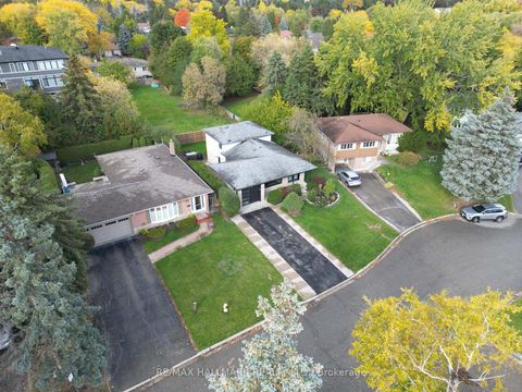 Photo 33 at 58 Normark Drive, Royal Orchard, Markham