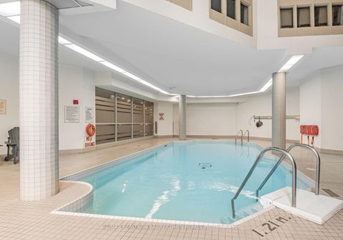 Photo 6 at 404 - 326 Major Mackenzie Drive E, Crosby, Richmond Hill