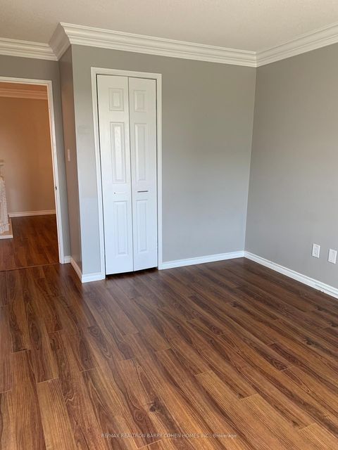 Photo 20 at 404 - 326 Major Mackenzie Drive E, Crosby, Richmond Hill