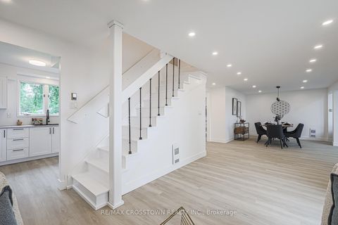 Photo 14 at 128 Moores Beach Road, Virginia, Georgina