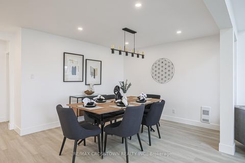 Photo 22 at 128 Moores Beach Road, Virginia, Georgina