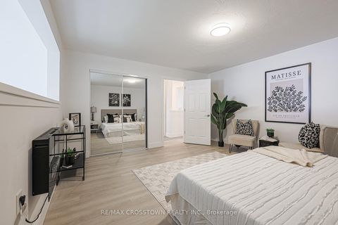 Photo 31 at 128 Moores Beach Road, Virginia, Georgina