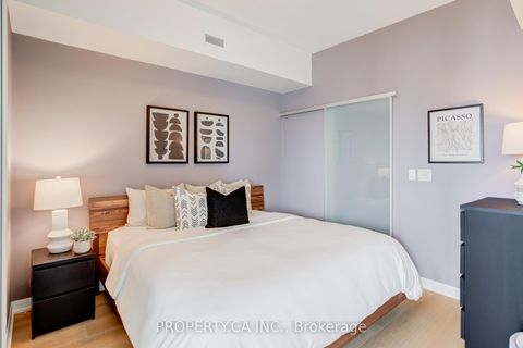 Photo 10 at 2202 - 500 Sherbourne Street, Yonge Corridor, Toronto