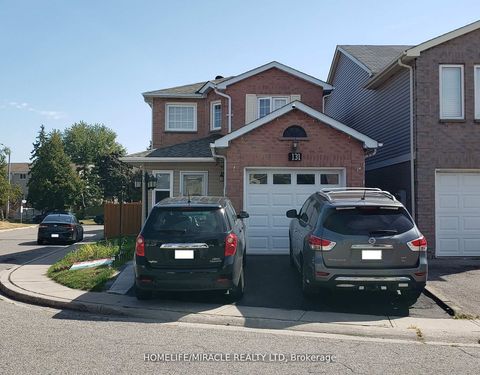 Photo 2 at 131 Plumrose Pathway, Malvern, Toronto