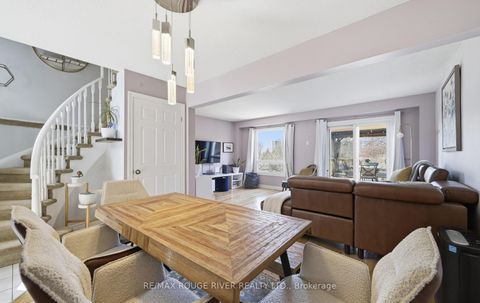 Photo 8 at 579 Cobblehill Drive, Pinecrest, Oshawa