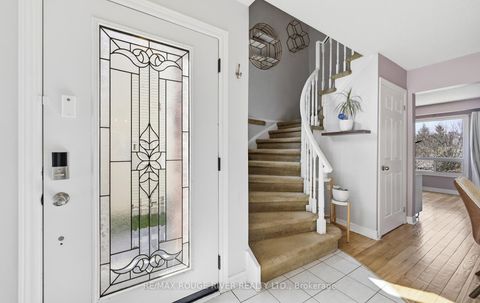 Photo 13 at 579 Cobblehill Drive, Pinecrest, Oshawa