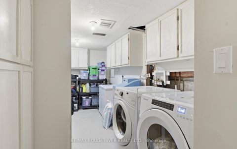 Photo 27 at 579 Cobblehill Drive, Pinecrest, Oshawa