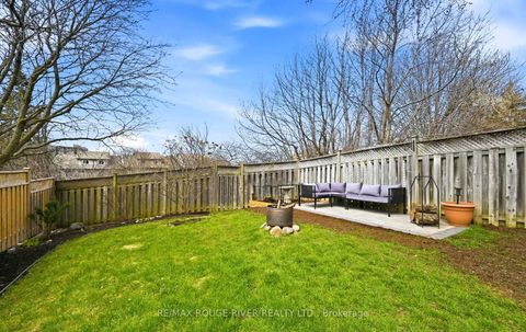 Photo 35 at 579 Cobblehill Drive, Pinecrest, Oshawa