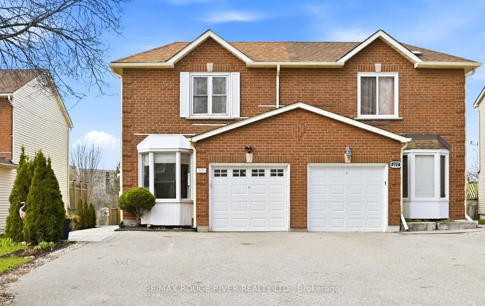 579 Cobblehill Drive, Pinecrest, Oshawa 