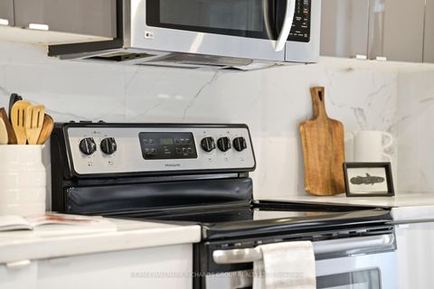 Photo 18 at 9 Winnifred Avenue, South Riverdale, Toronto