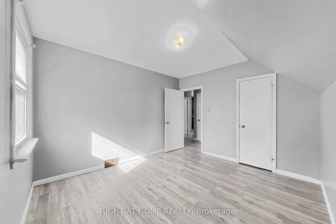 Photo 44 at 19 Alfred Street W, Allandale, Barrie