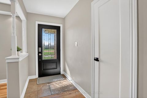 Photo 4 at 859 Westdale Street, Northglen, Oshawa